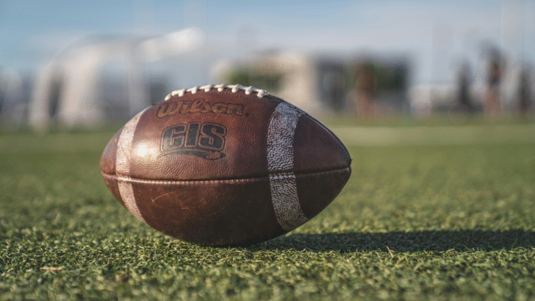 NFL American Football live IPTV streaming USA and Canada - Premium IPTV with Full-IPTV