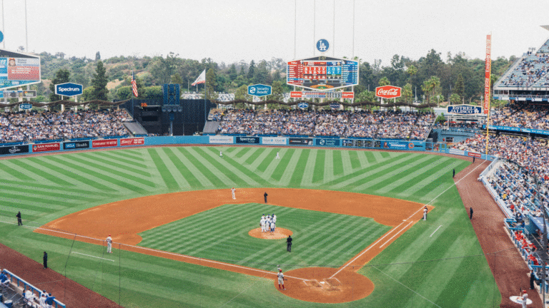 MLB baseball live streaming IPTV USA and Canada - Best sports IPTV on Full-IPTV